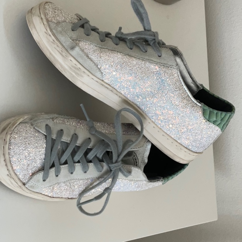 P448 John Glitter sneakers Size 37 EU Good Used Condition